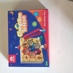 Coogam Clamp Bee to Hive Fine Motor Toddler Toy
